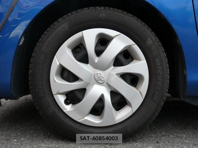 Toyota SIENTA 2016-08 8038236-15