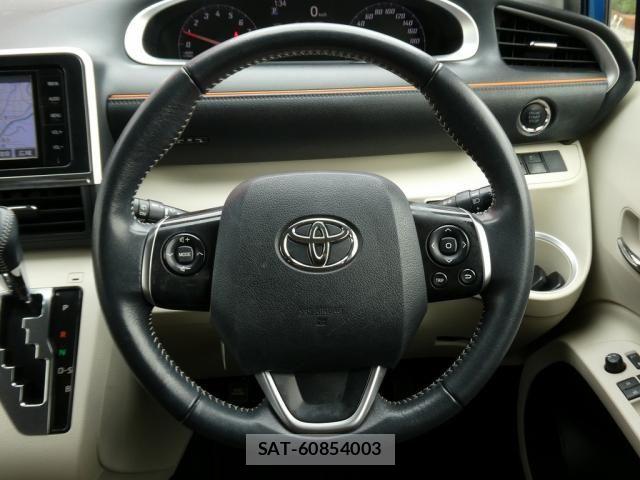 Toyota SIENTA 2016-08 8038236-22