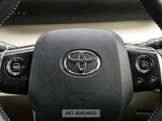 Toyota SIENTA 2016-08 8038236-23