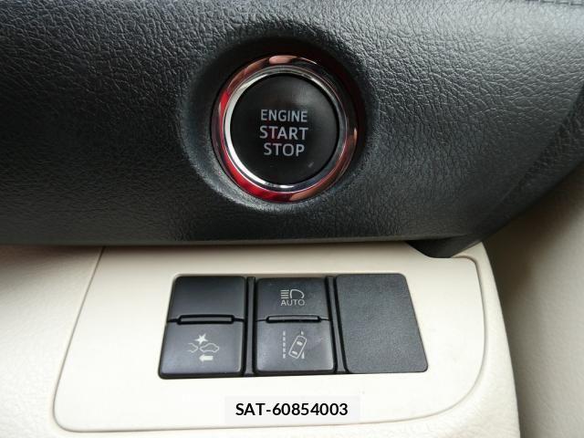Toyota SIENTA 2016-08 8038236-26