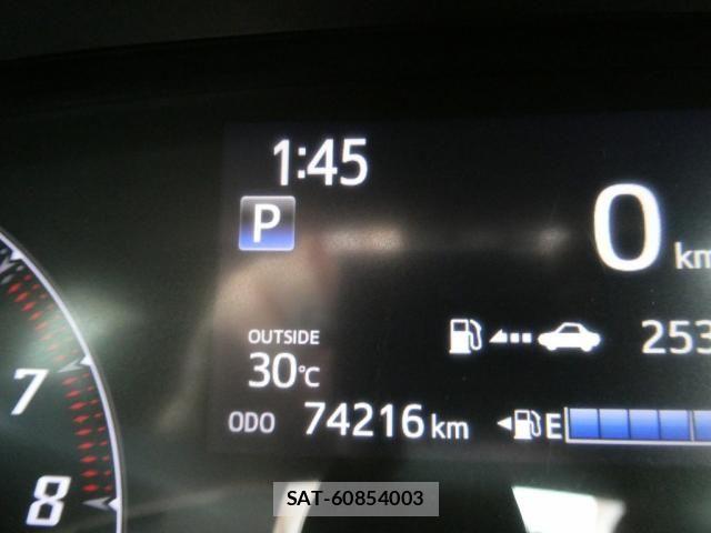 Toyota SIENTA 2016-08 8038236-27
