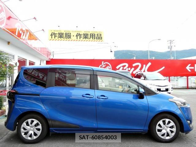Toyota SIENTA 2016-08 8038236-5