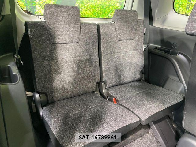 Toyota SIENTA 2023-01 8038214-9