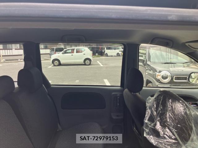 Toyota SIENTA 2013-09 8038250-12