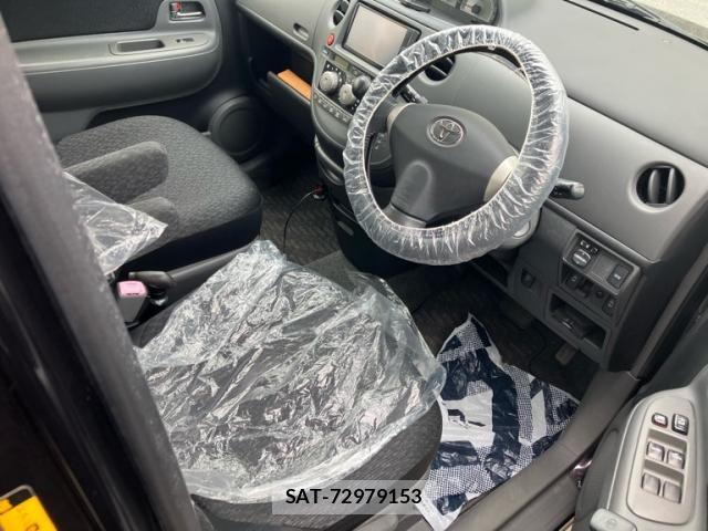 Toyota SIENTA 2013-09 8038250-14