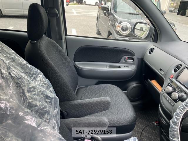 Toyota SIENTA 2013-09 8038250-15