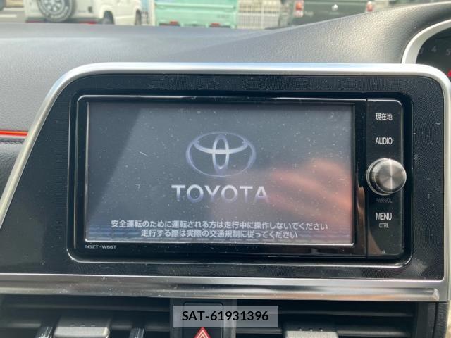 Toyota SIENTA 2018-01 8038237-19