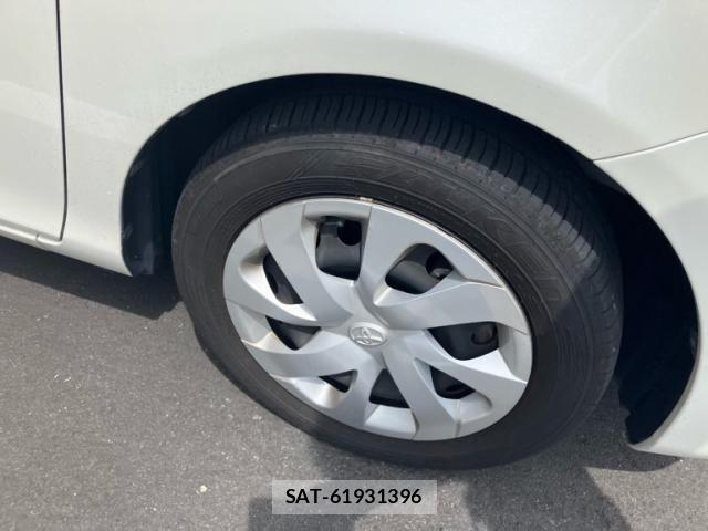 Toyota SIENTA 2018-01 8038237-6