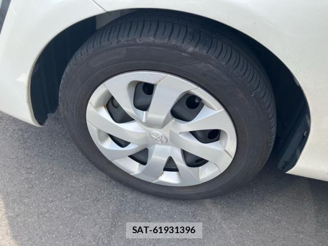 Toyota SIENTA 2018-01 8038237-7