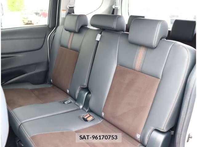 Toyota SIENTA 2019-07 8038222-8