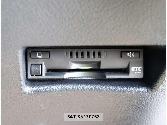 Toyota SIENTA 2019-07 8038222-21