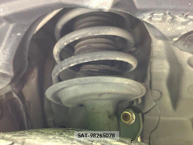 Toyota SIENTA 2016-01 8038234-19