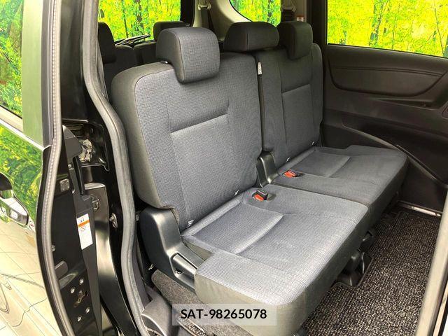 Toyota SIENTA 2016-01 8038234-8