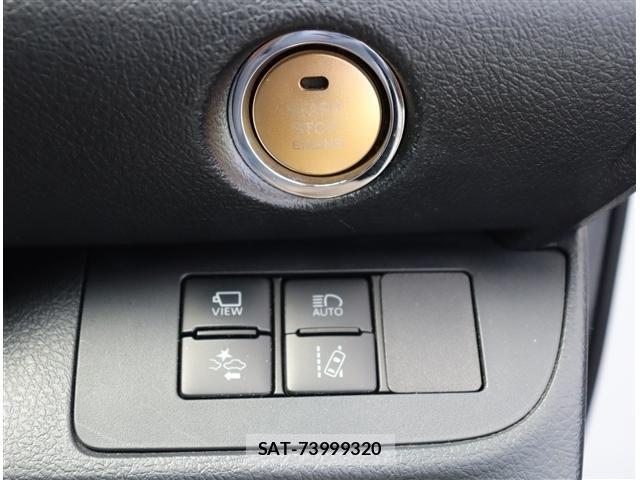 Toyota SIENTA 2019-06 8038219-11
