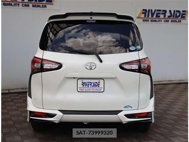 Toyota SIENTA 2019-06 8038219-21