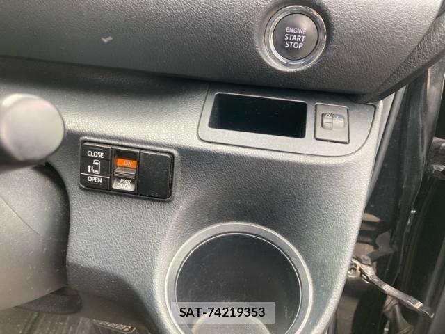 Toyota SIENTA 2018-10 8038238-17