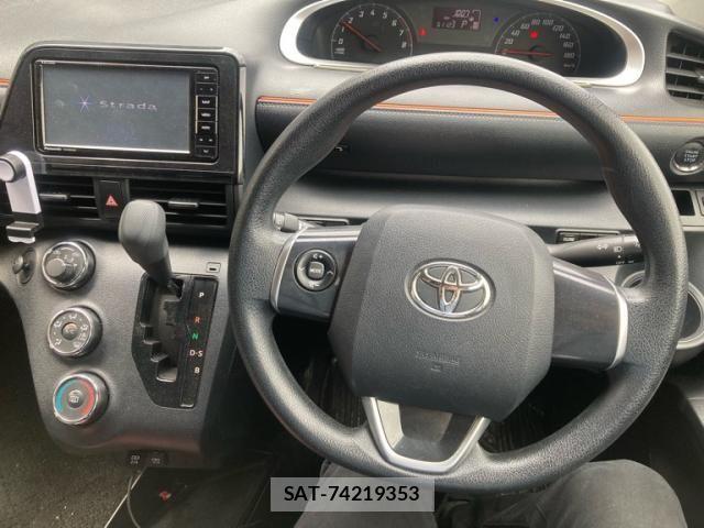 Toyota SIENTA 2018-10 8038238-21