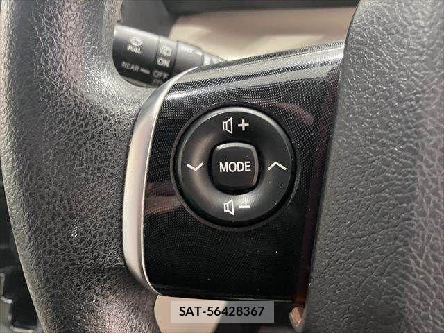Toyota SIENTA 2016-01 8038240-14