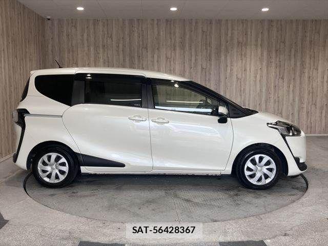 Toyota SIENTA 2016-01 8038240-18