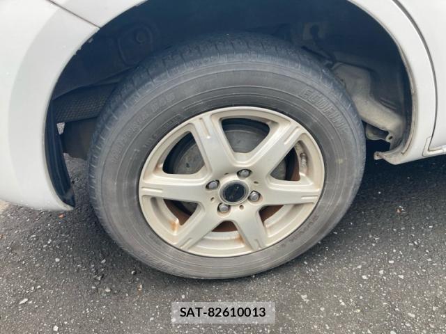 Toyota SIENTA 2008-06 8038257-9
