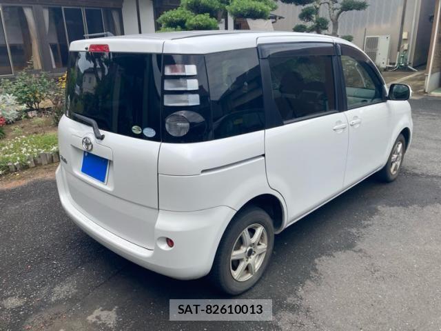 Toyota SIENTA 2008-06 8038257-4