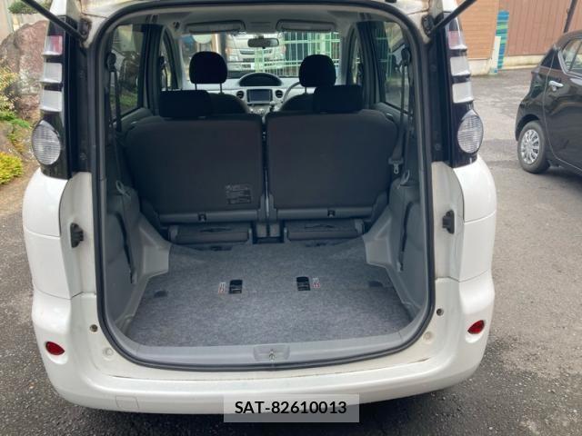 Toyota SIENTA 2008-06 8038257-6