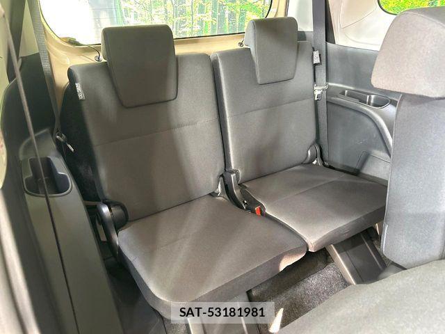 Toyota SIENTA 2025-02 8038218-9