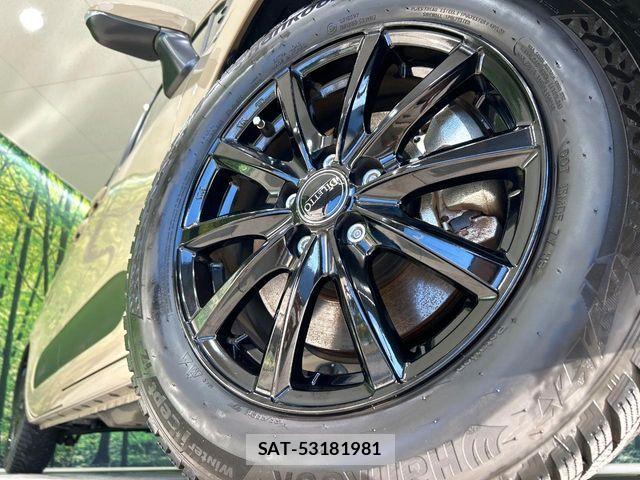 Toyota SIENTA 2025-02 8038218-12