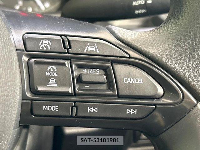 Toyota SIENTA 2025-02 8038218-6