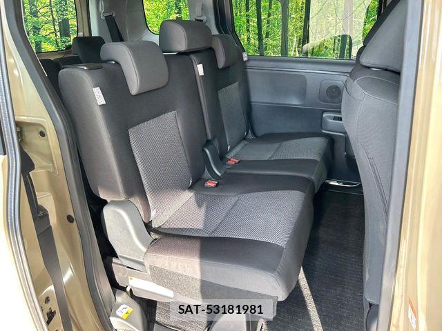 Toyota SIENTA 2025-02 8038218-8