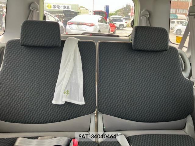 Toyota SIENTA 2007-07 8038255-21