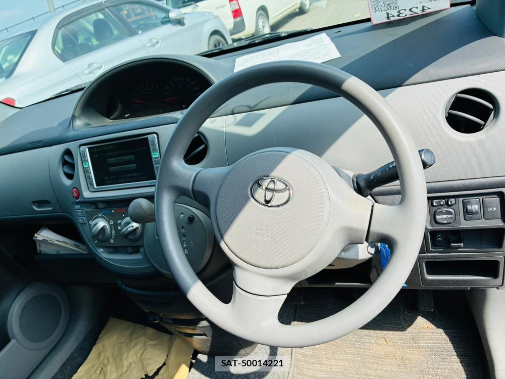 Toyota SIENTA 2009-01 7974300-14