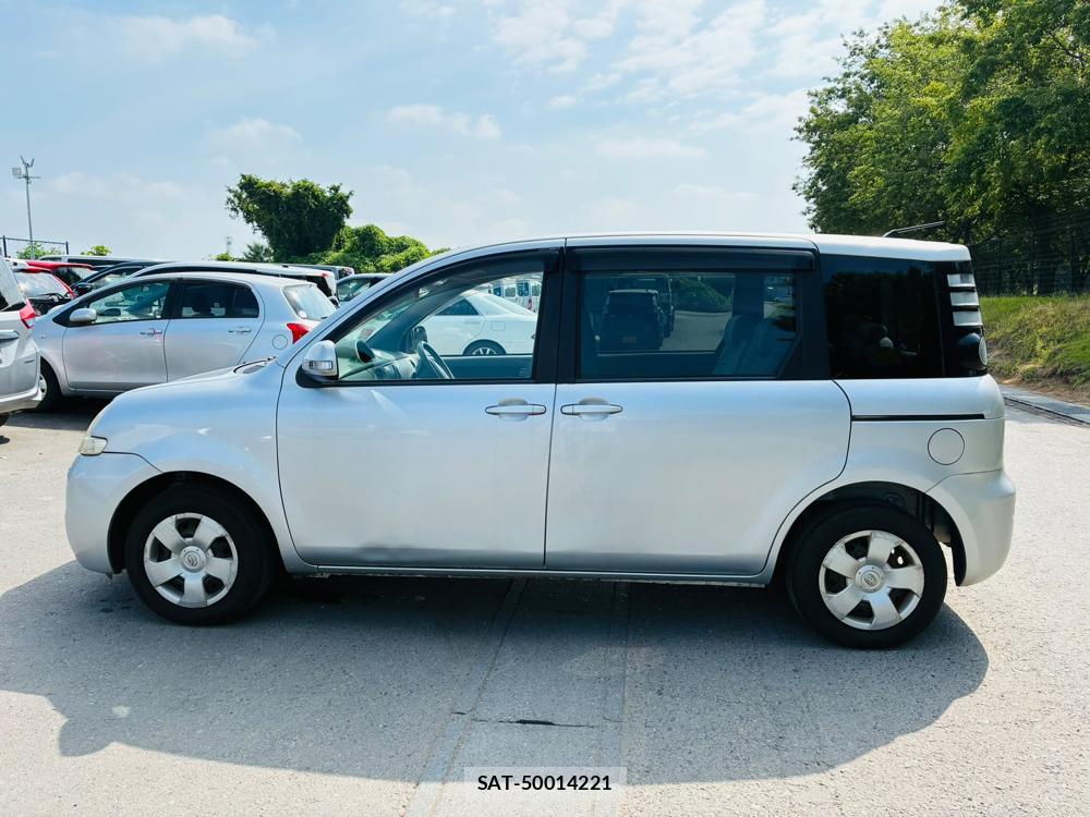 Toyota SIENTA 2009-01 7974300-1