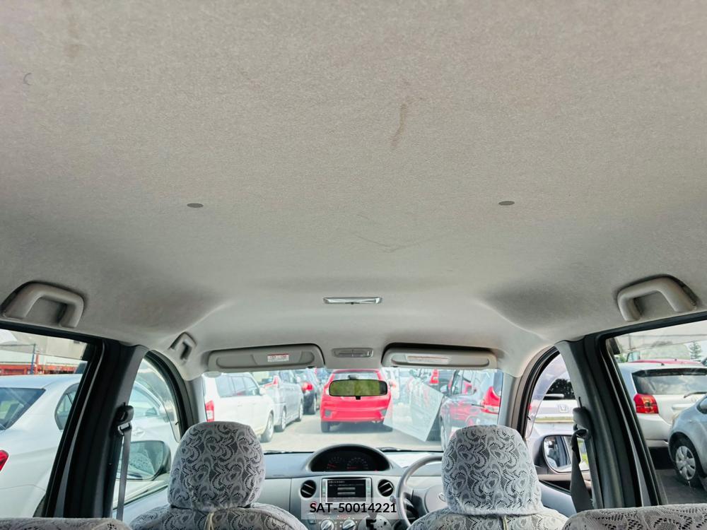 Toyota SIENTA 2009-01 7974300-23