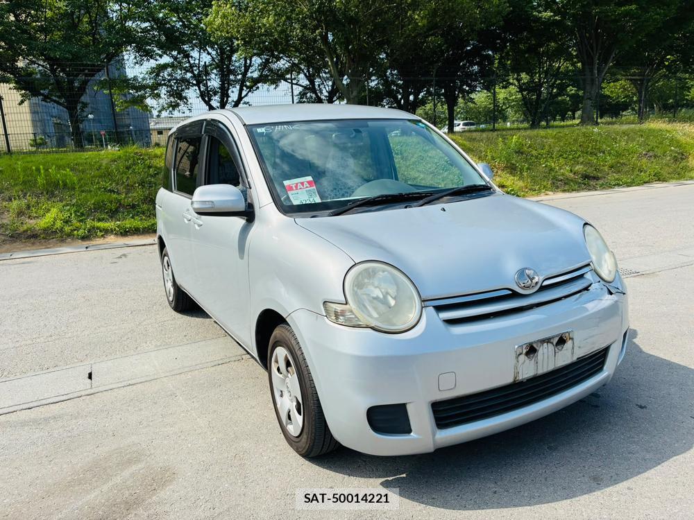 Toyota SIENTA 2009-01 7974300-6