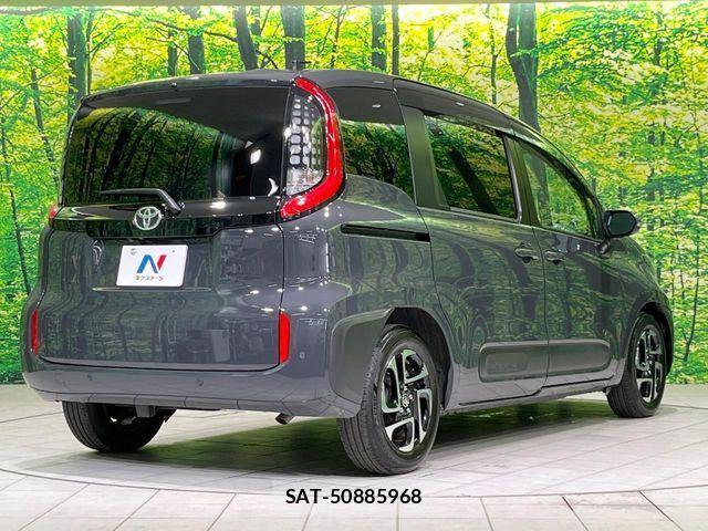 Toyota SIENTA 2024-02 8038216-16