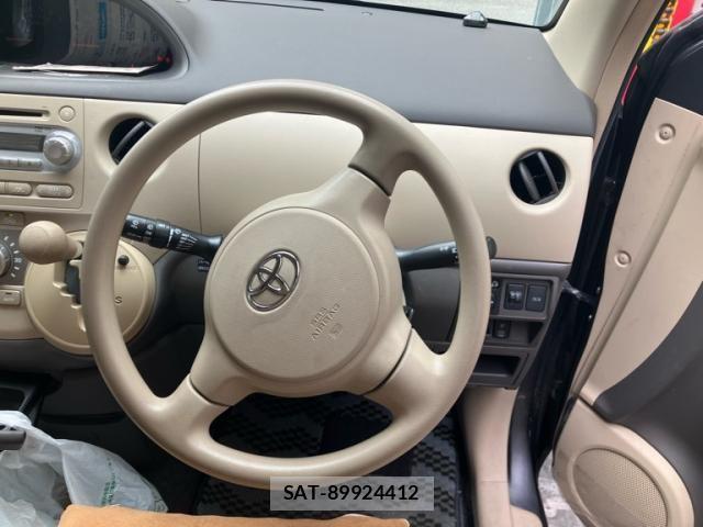 Toyota SIENTA 2006-10 8038256-19