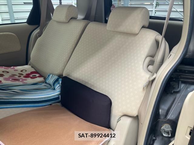 Toyota SIENTA 2006-10 8038256-20