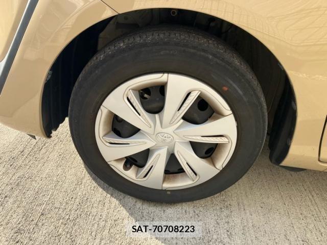 Toyota SIENTA 2022-04 8038224-5
