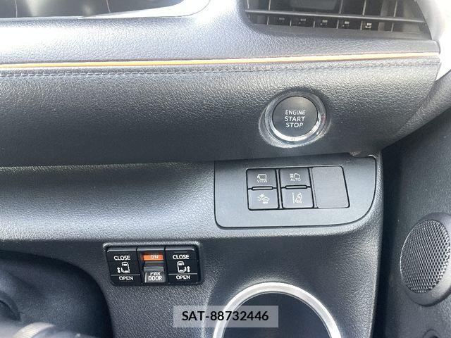 Toyota SIENTA 2019-01 8038231-16