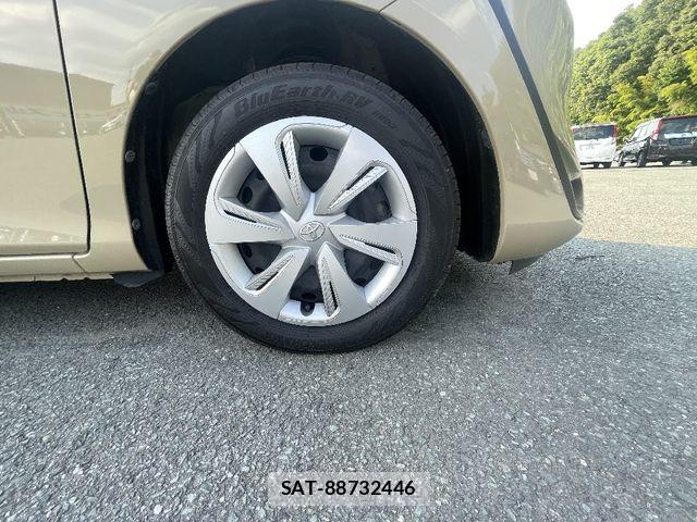 Toyota SIENTA 2019-01 8038231-20