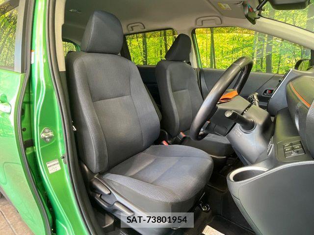 Toyota SIENTA 2015-07 8038235-7
