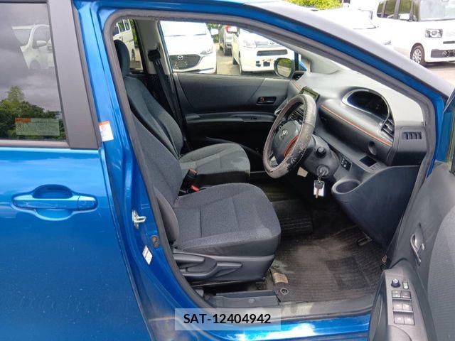 Toyota SIENTA 2018-07 8038241-3