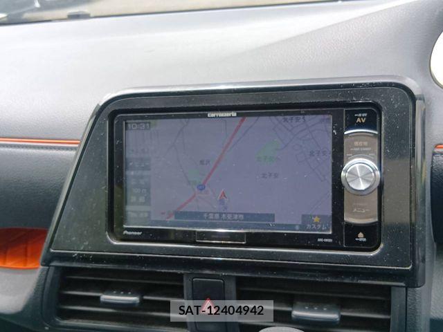 Toyota SIENTA 2018-07 8038241-7