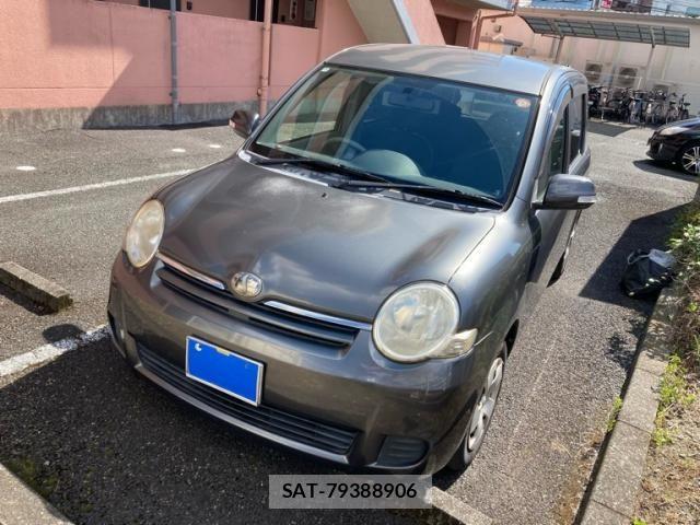 Toyota SIENTA 2008-07 8038258-2