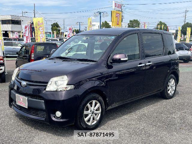 Toyota SIENTA 2013-01 8038242-0