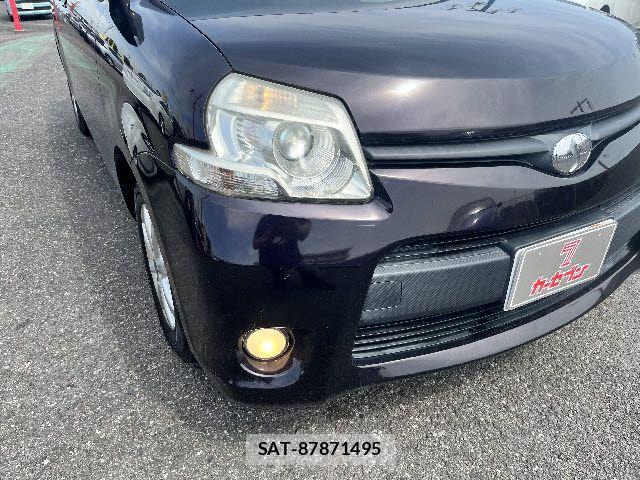 Toyota SIENTA 2013-01 8038242-17