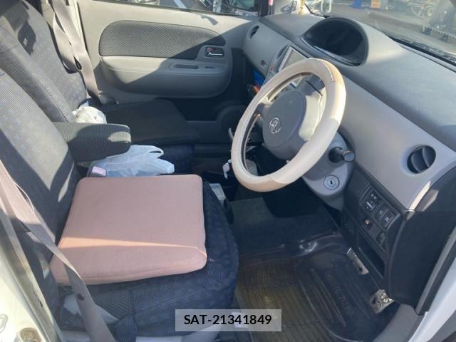 Toyota SIENTA 2005-08 8038251-12