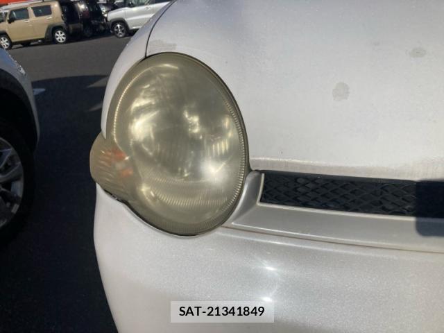 Toyota SIENTA 2005-08 8038251-2