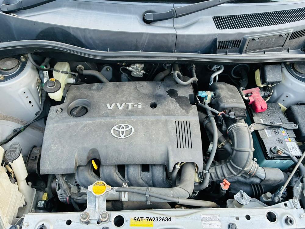 Toyota SIENTA 2005-10 7972172-31